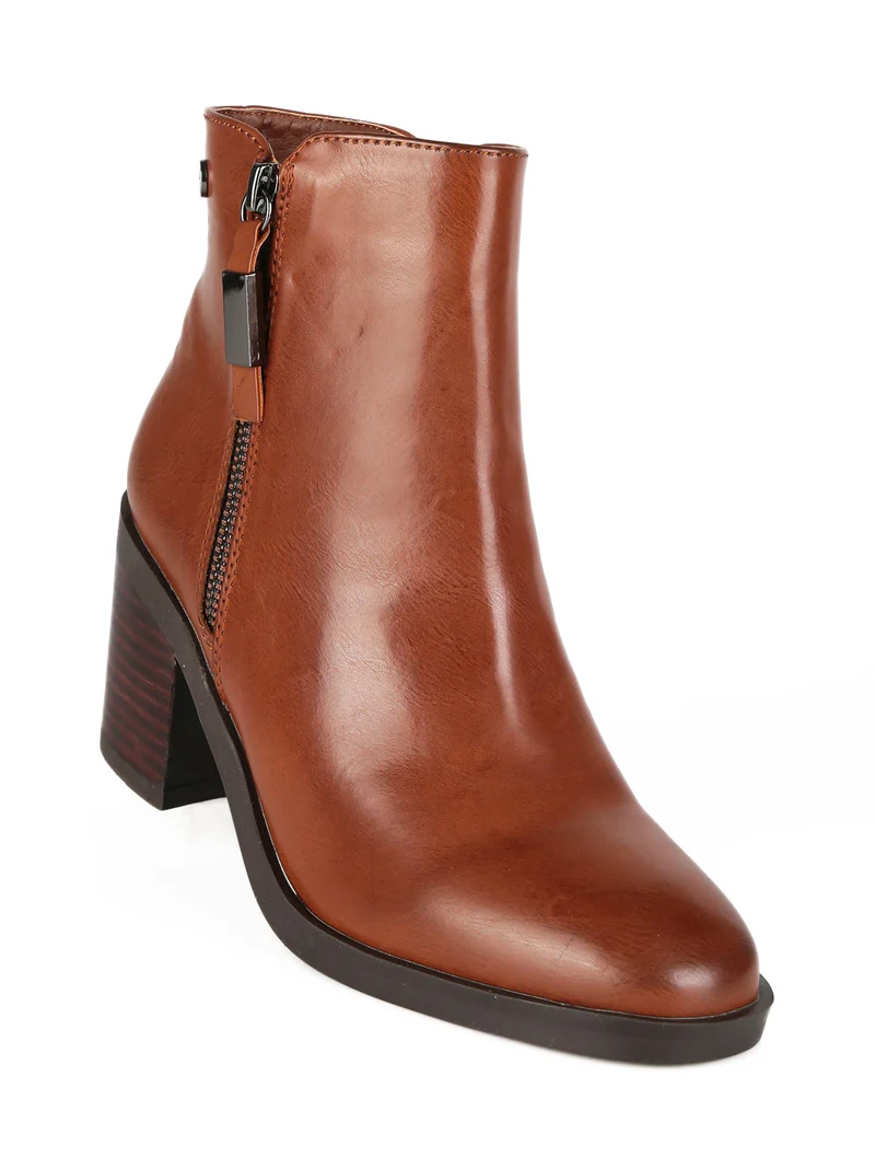 Stivaletti da donna con tacco - cammello