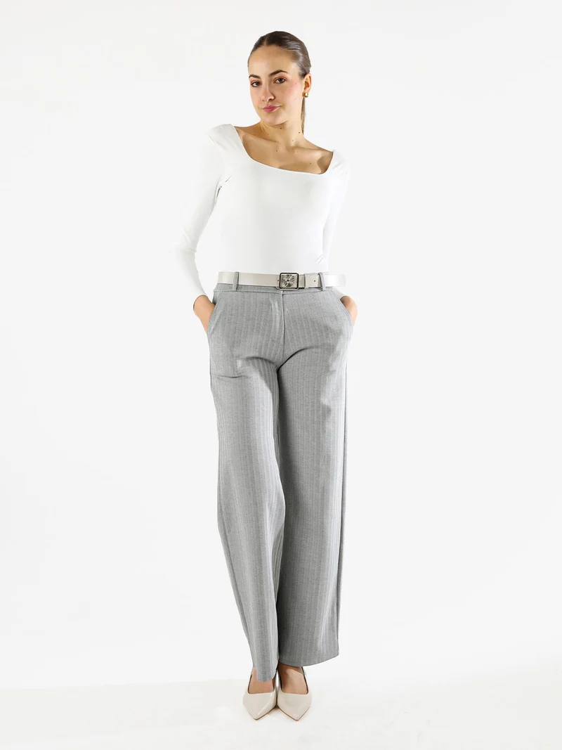 Top body donna a maniche lunghe con scollo davanti e dietro - bianco