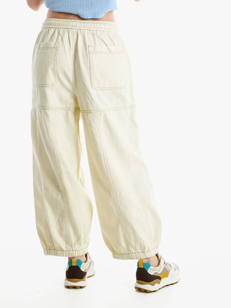 Jeans balloon da donna con coulisse in vita - panna