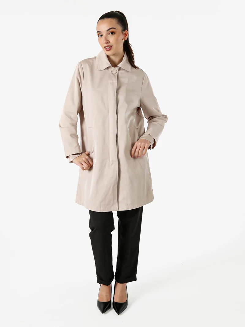 Trench impermeabile da donna con bottoni - beige