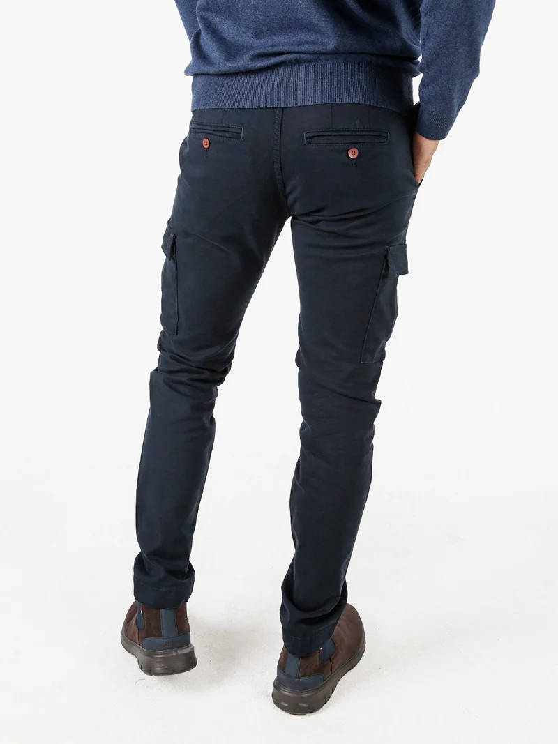 Pantaloni uomo in cotone con tasconi - blu scuro