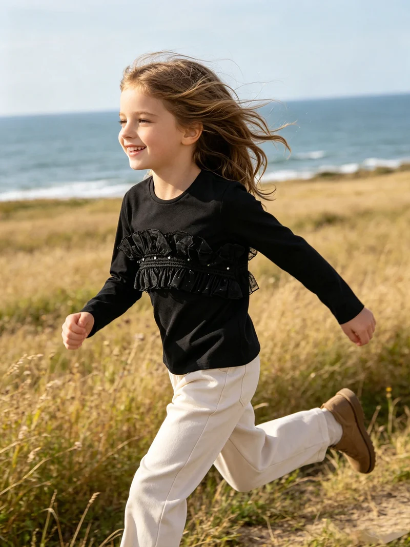 T-shirt da bambina a maniche lunghe con tulle e strass - nero