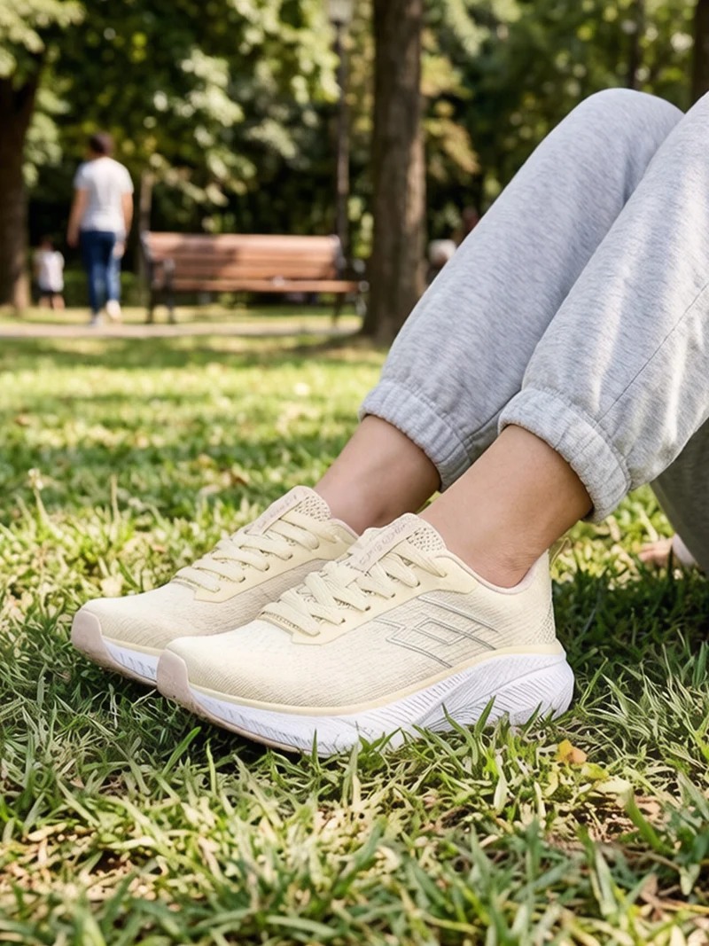 SPEEDRIDE 900 II Sneakers sportive da donna - panna