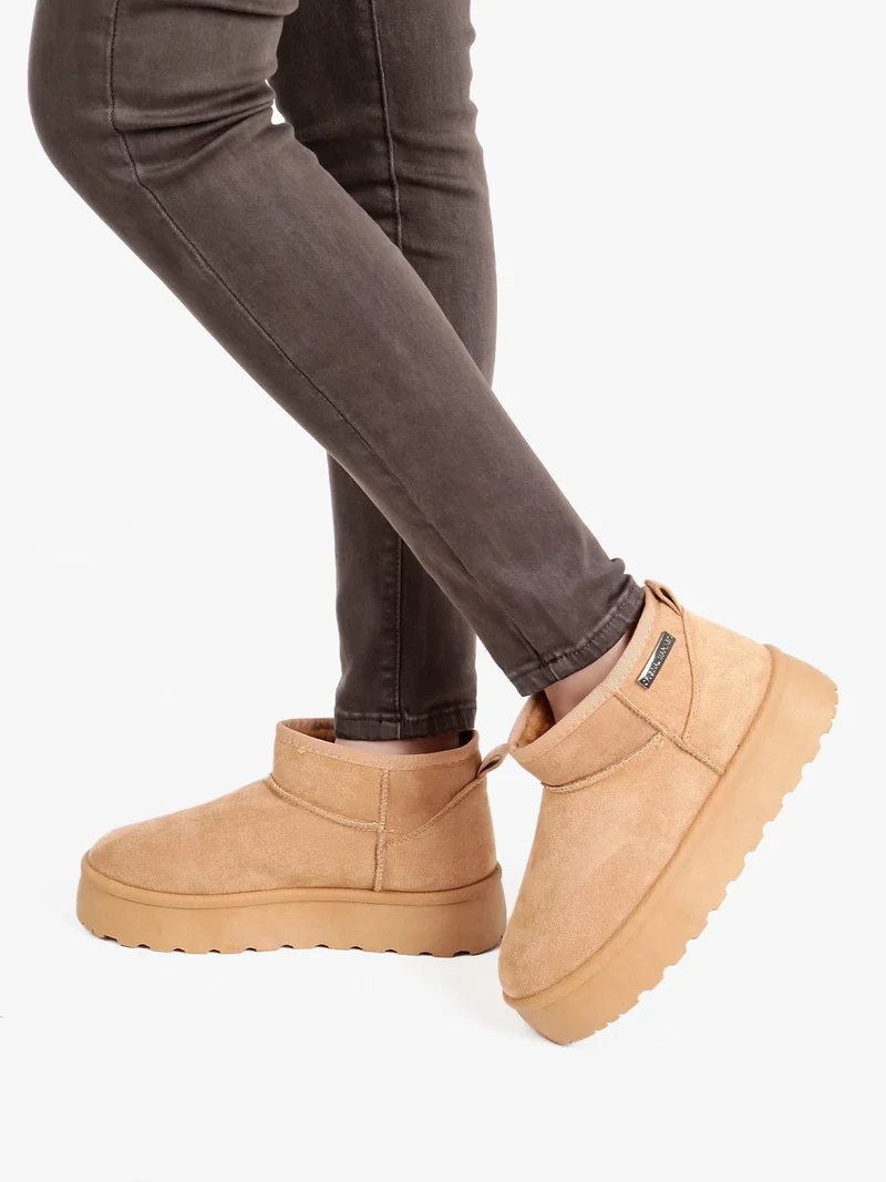 Stivaletti donna con interno in ecopelo e platform - cammello
