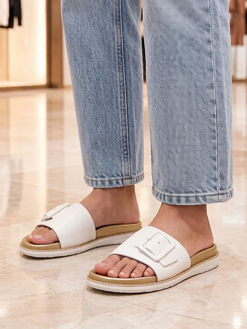 DUAL DENSITY Ciabatte donna con fibbia - bianco