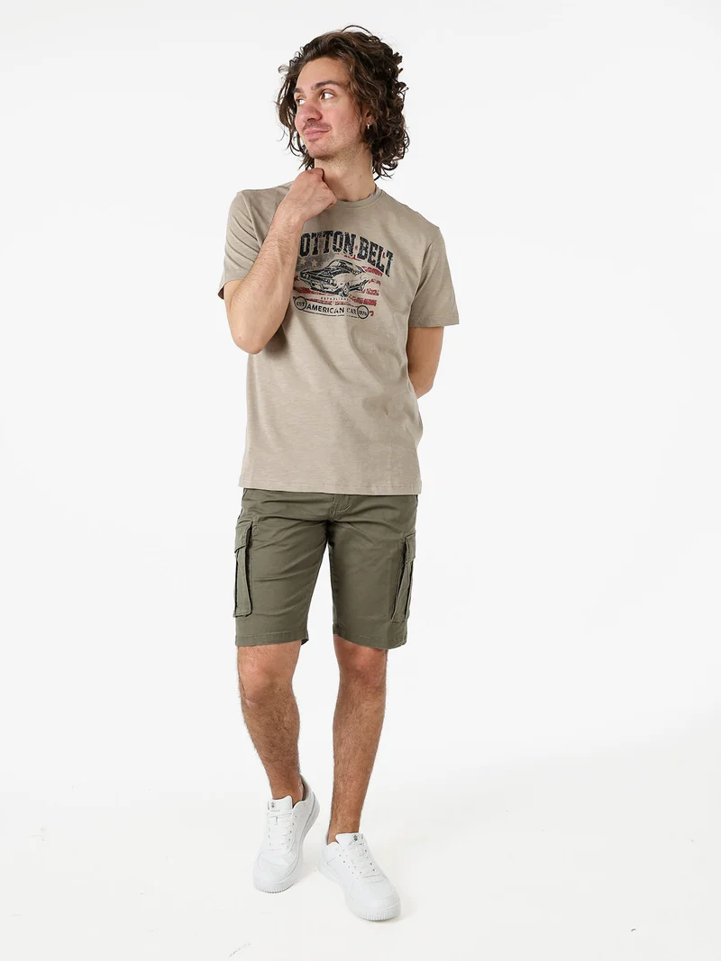 Bermuda da uomo in cotone stretch con tasconi - militare