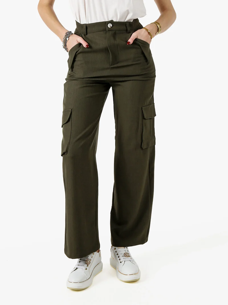 Pantaloni donna a palazzo con tasconi laterali - militare