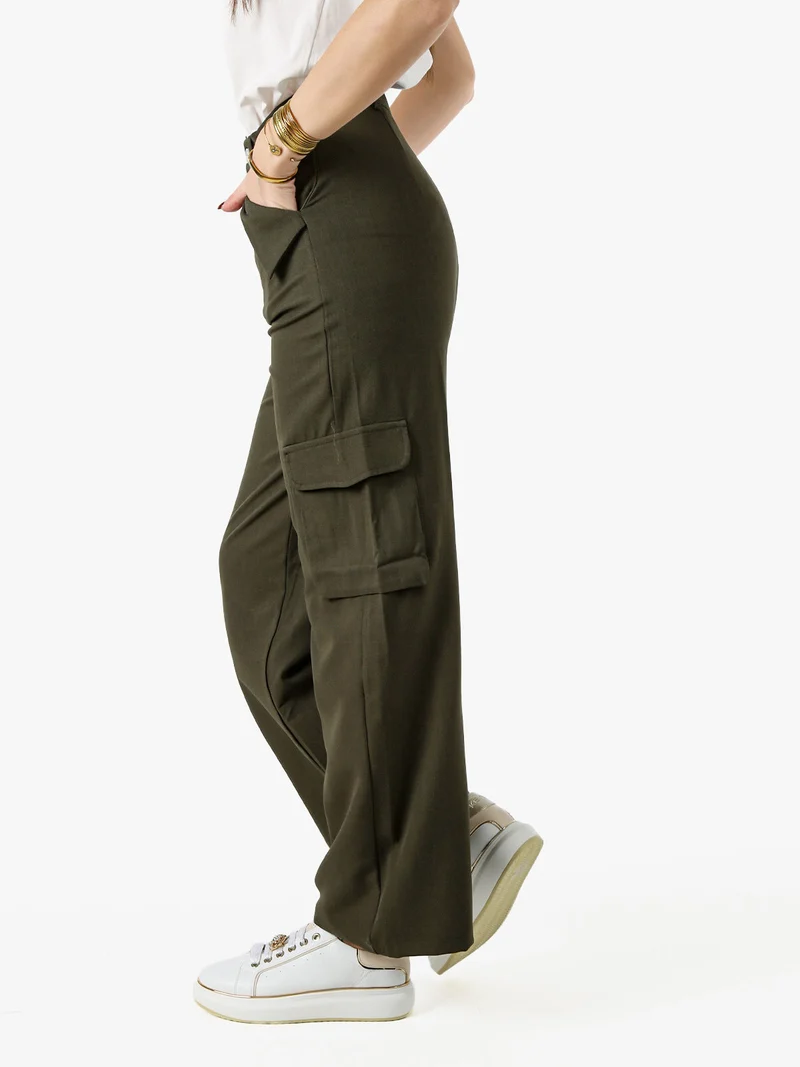 Pantaloni donna a palazzo con tasconi laterali - militare