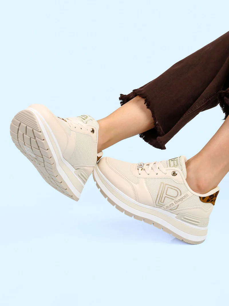 Sneakers donna stringate con platform - beige