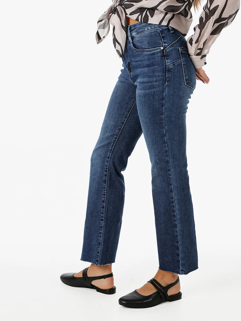 Jeans donna cropped con finale a zampa - jeans