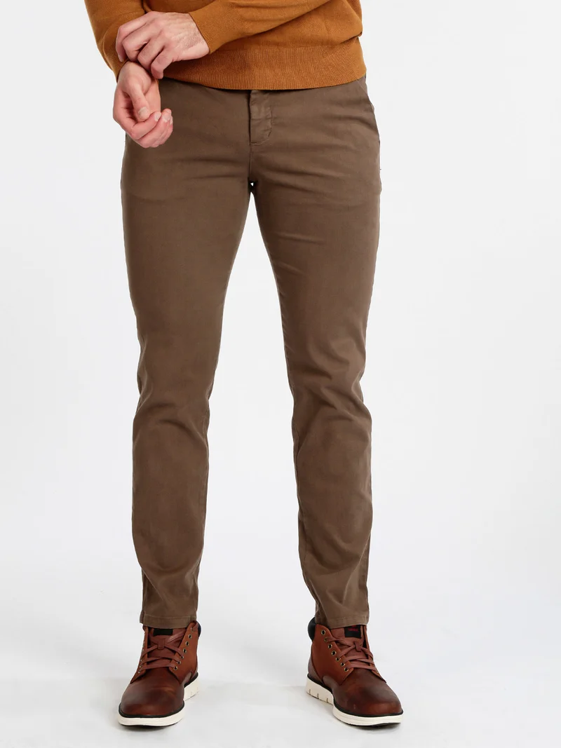 Pantaloni uomo in cotone slim fit - fango