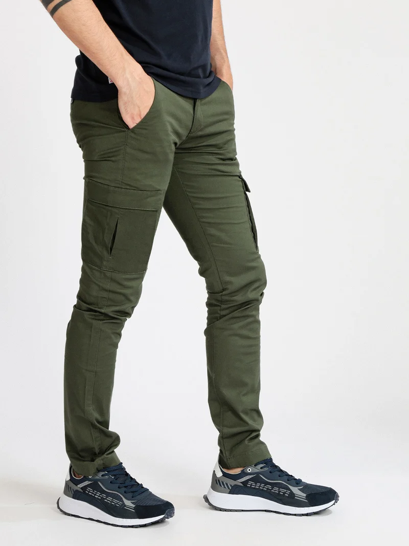Pantaloni da uomo slim con tasconi - verde