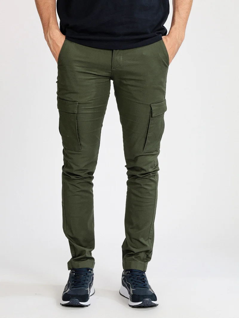 Pantaloni da uomo slim con tasconi - verde