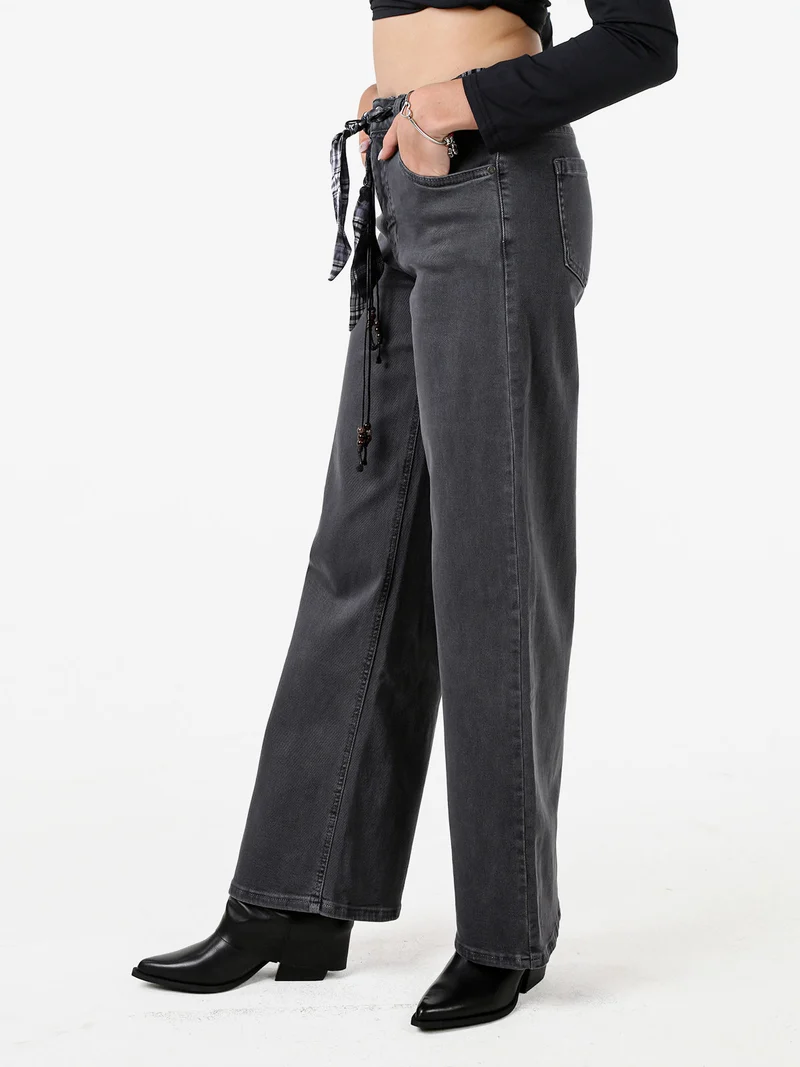 Pantaloni donna jeans wide leg con foulard in vita - grigio