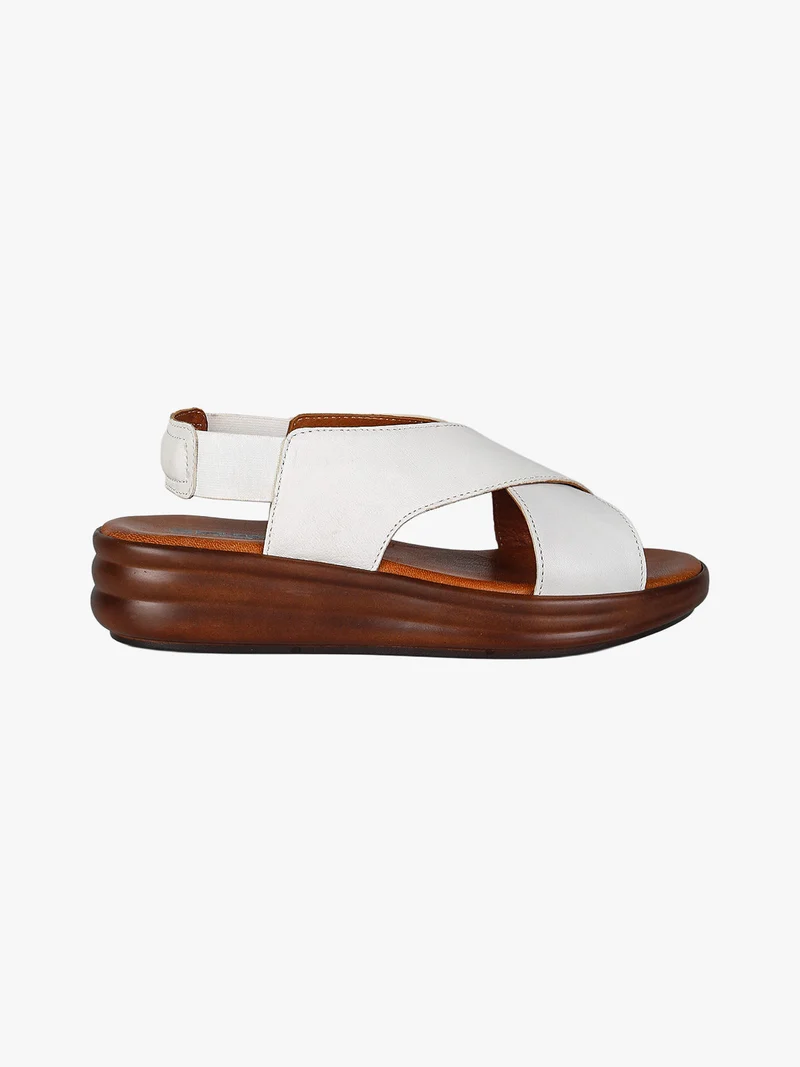 Sandali in pelle da donna con cinturino elastico e zeppa - bianco