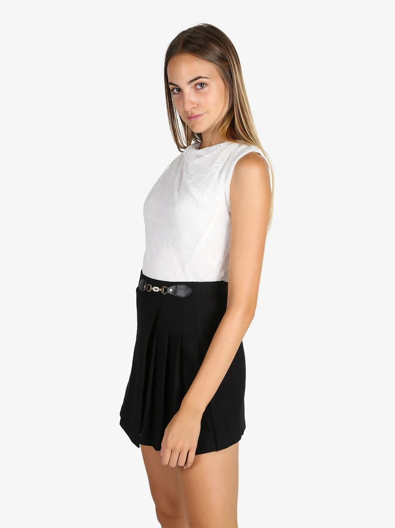 Top donna in pizzo con scollo a cascata - bianco