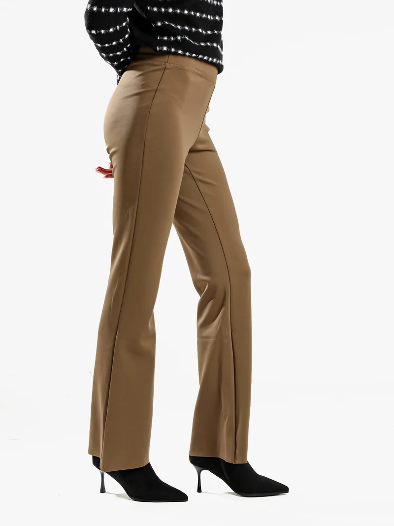 Leggings donna a gamba larga con finale in taglio vivo - marrone