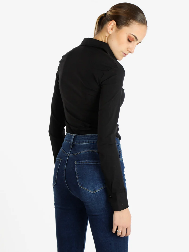 Camicia donna slim fit a maniche lunghe - nero