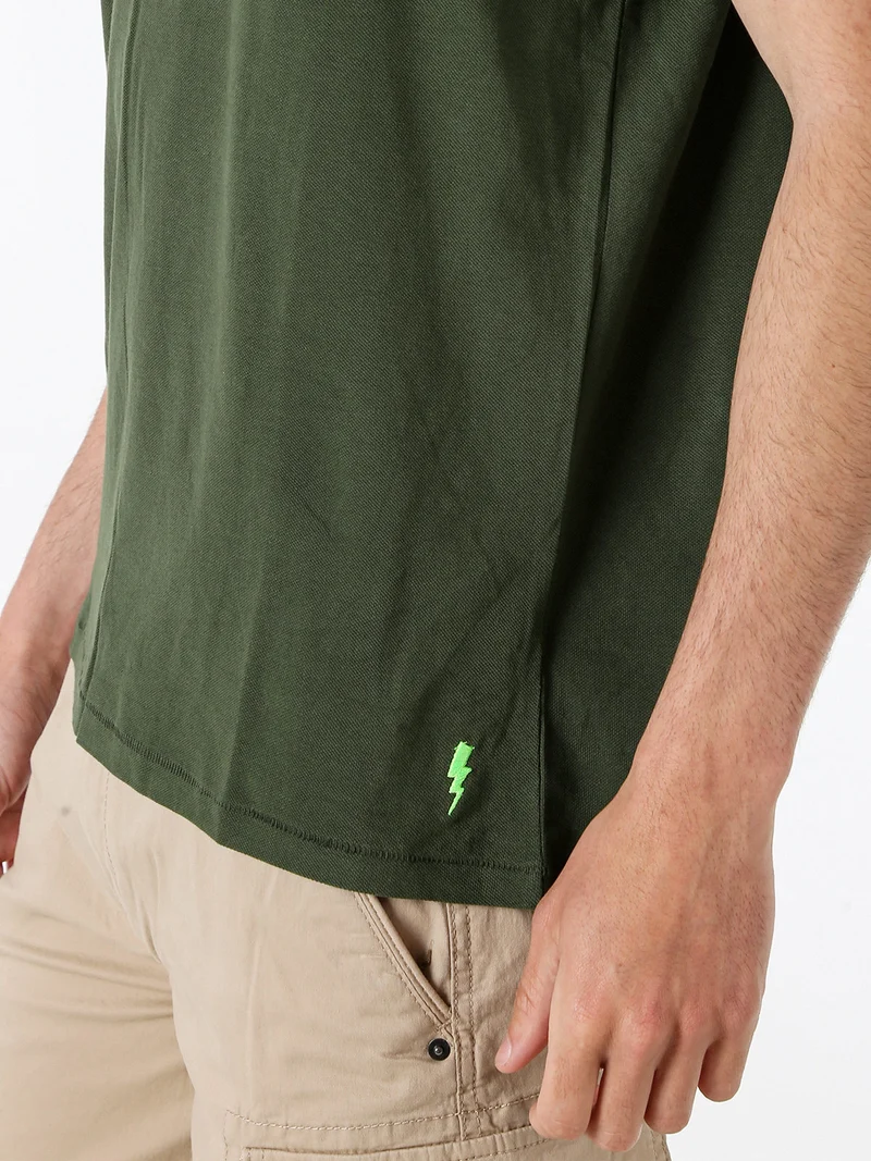 T-shirt in cotone da uomo con taschino frontale - militare