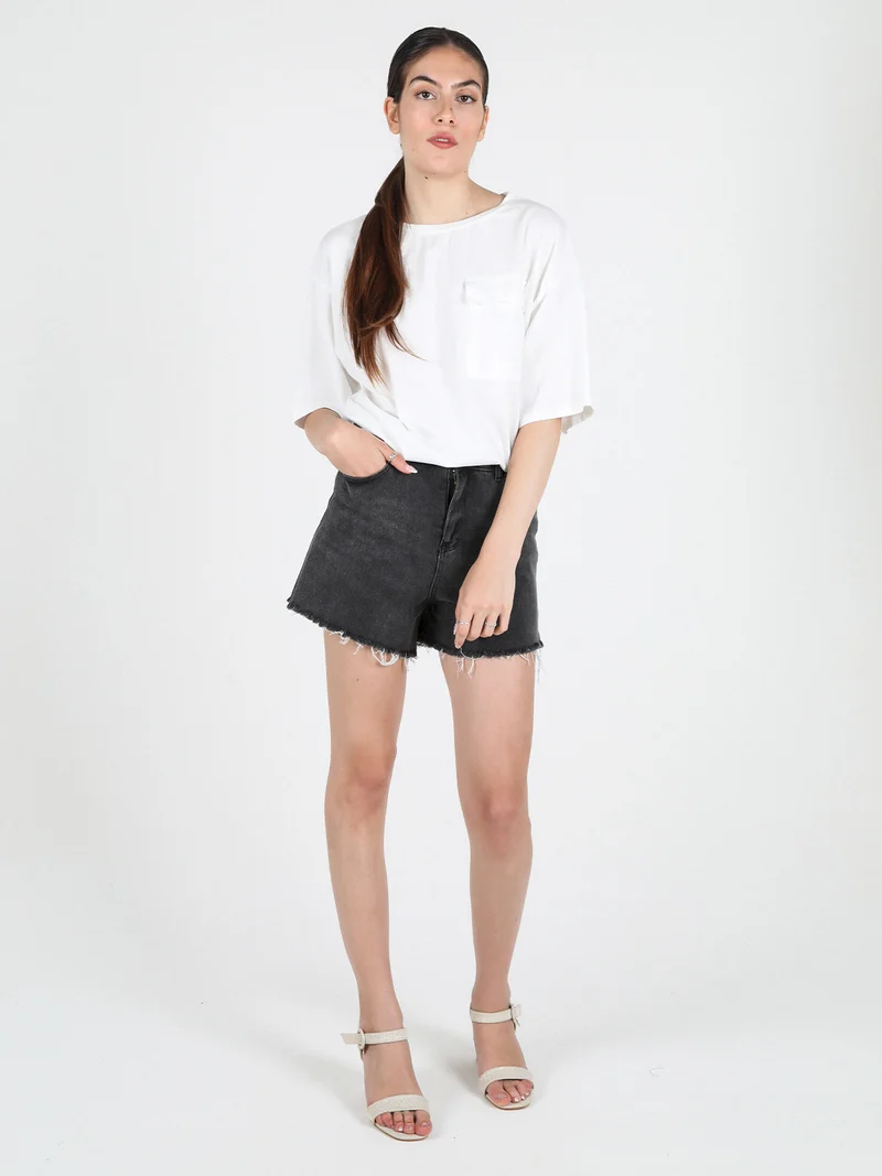 T-shirt donna in cotone con taschino - bianco