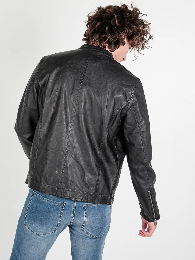 Giacca in ecopelle da uomo con zip - nero