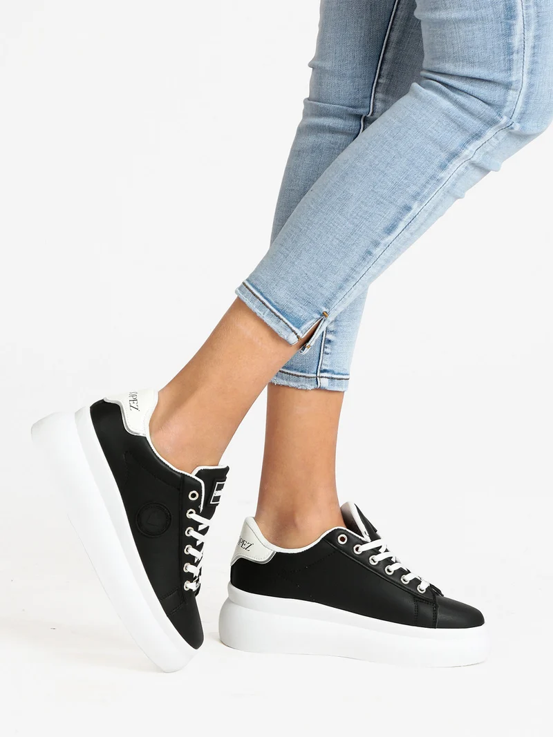 Sneakers da donna con platform - nero