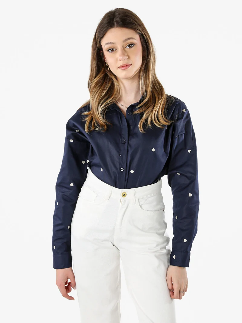 Camicia donna a maniche lunghe in misto cotone con stampa cuori - blu scuro