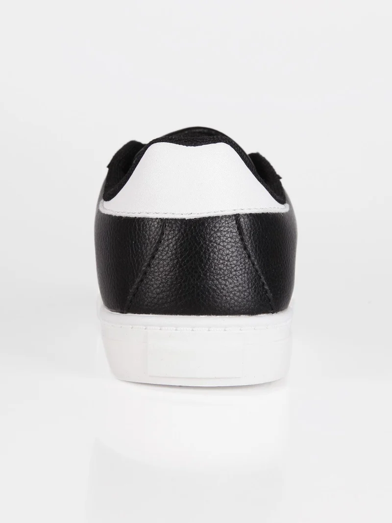 Sneakers basse stringate - nero