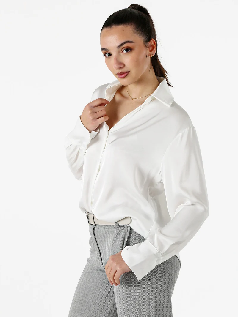 Camicia da donna effetto raso a maniche lunghe - bianco
